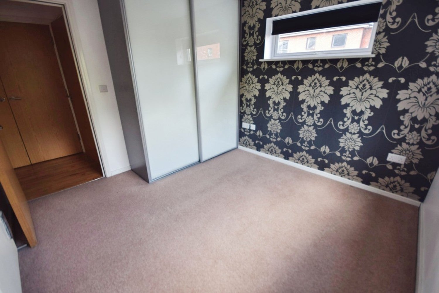 Flat Tattershall Court in Stoke-on-Trent