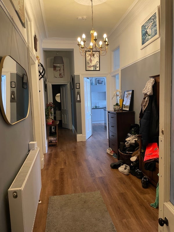 Flat Hyndland Road in Glasgow
