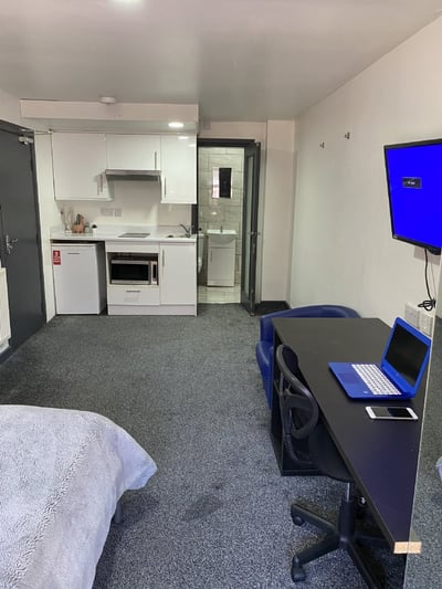 Flat Riseley Crescent in Birmingham