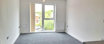 Flat Manchester Road in Trafford