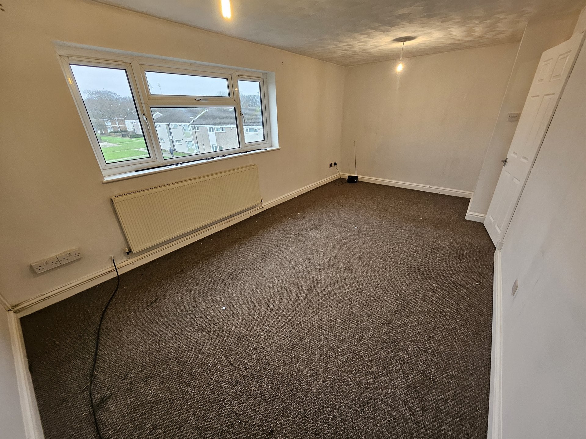 Flat Wroxall Drive in Coventry