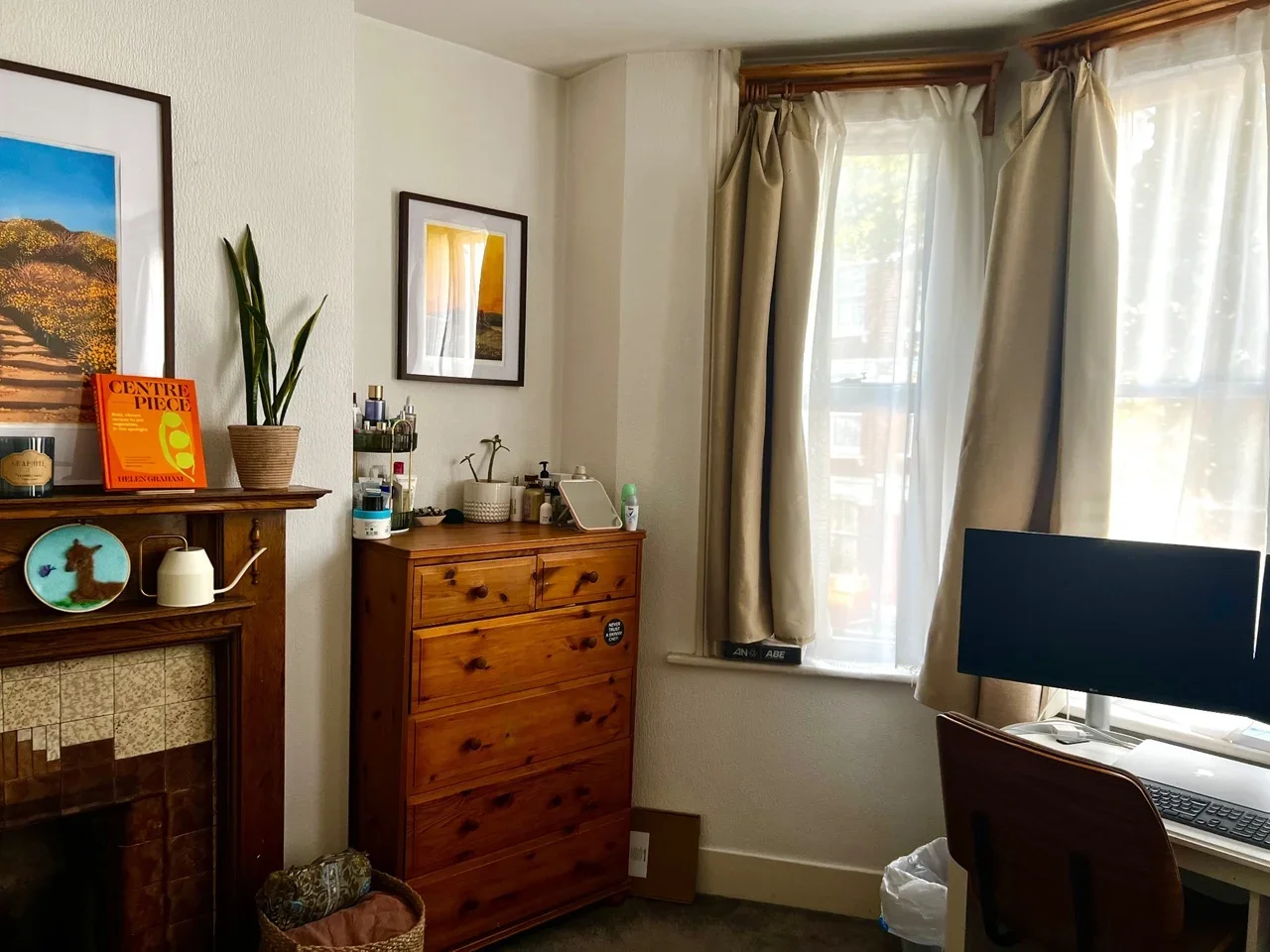 Room De Laune Street in Greater London