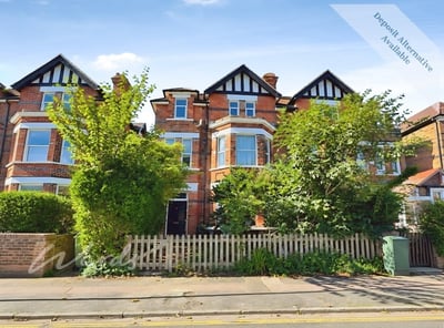 Flat Trinity Road in Folkestone and Hythe District