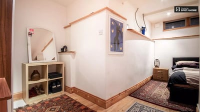 Room Cambridge Heath Road in Greater London