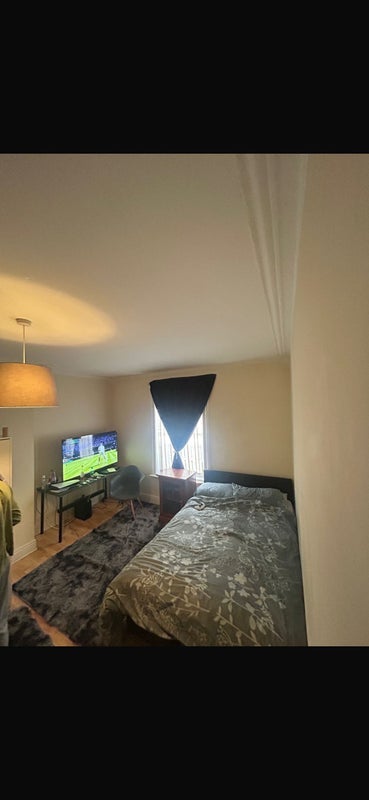 Flat Hamilton Avenue in Leeds