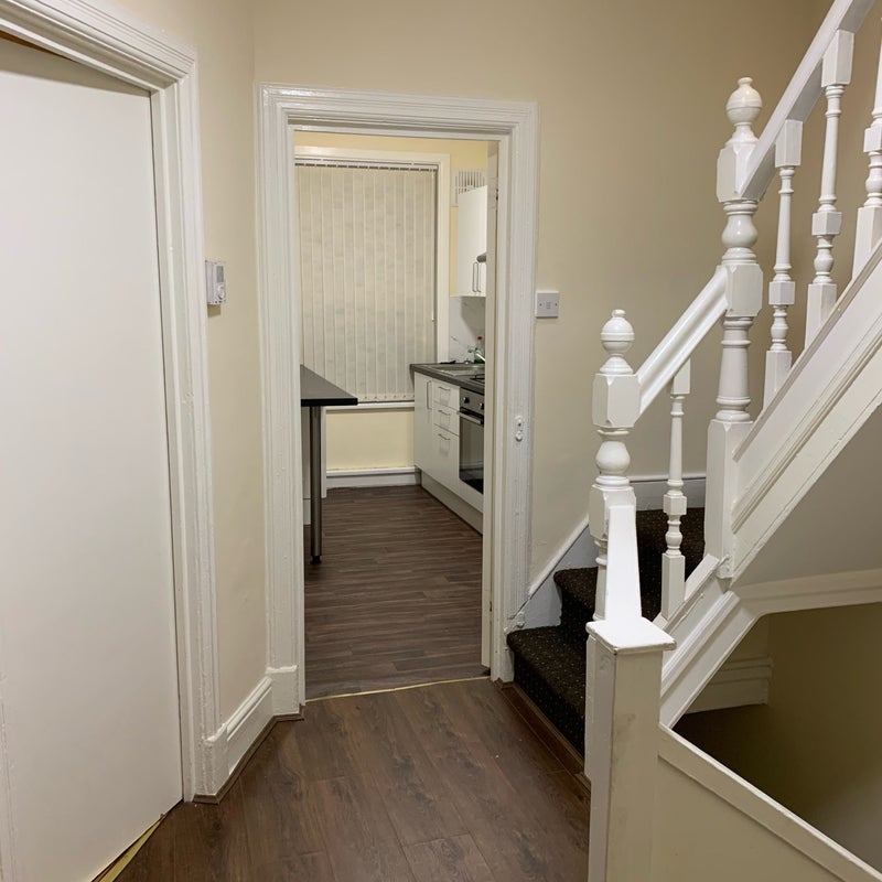 Flat Hamilton Avenue in Leeds