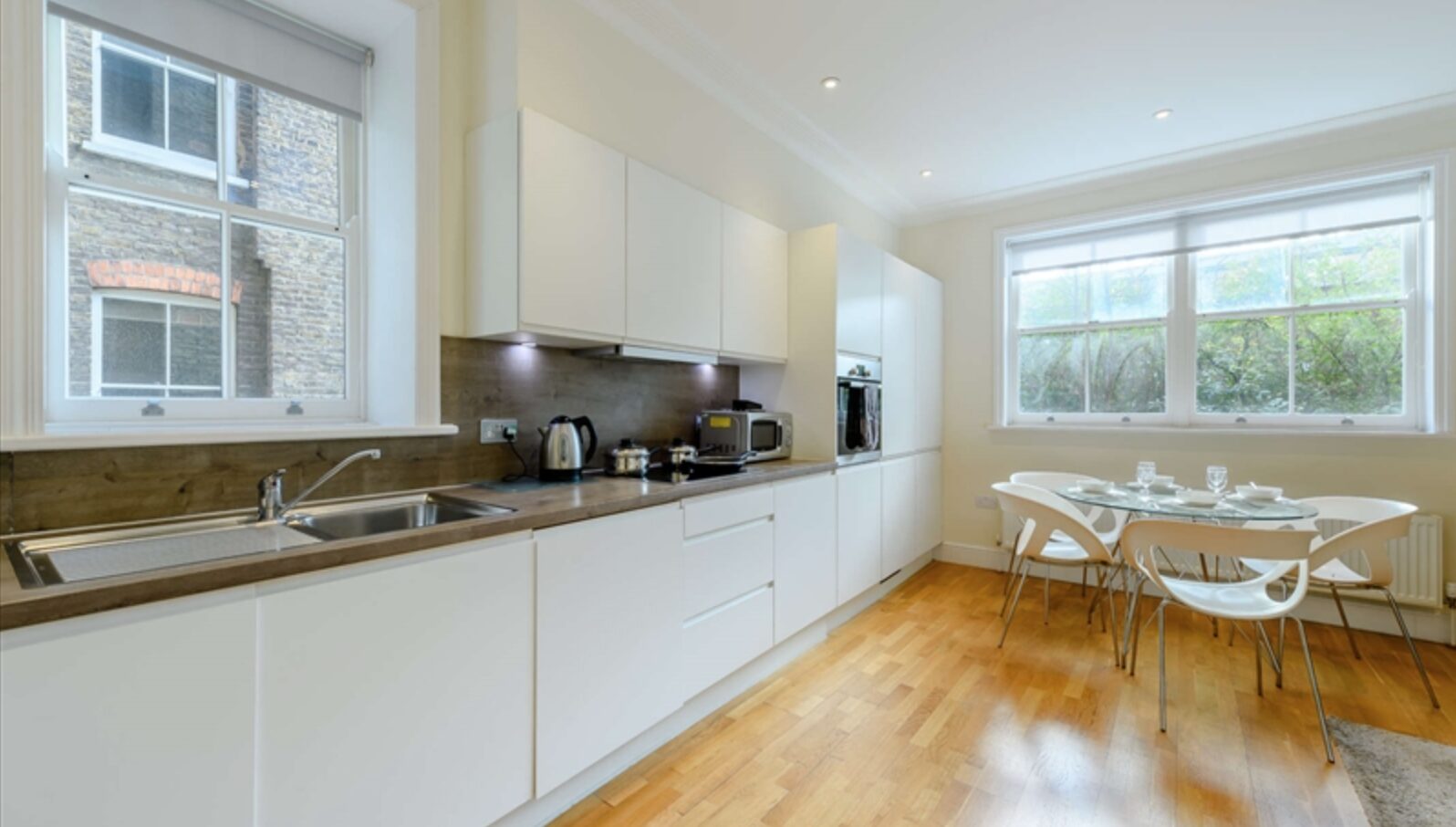 Flat Hamlet Gardens in Greater London