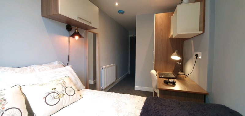 Room Pershore Road in Birmingham