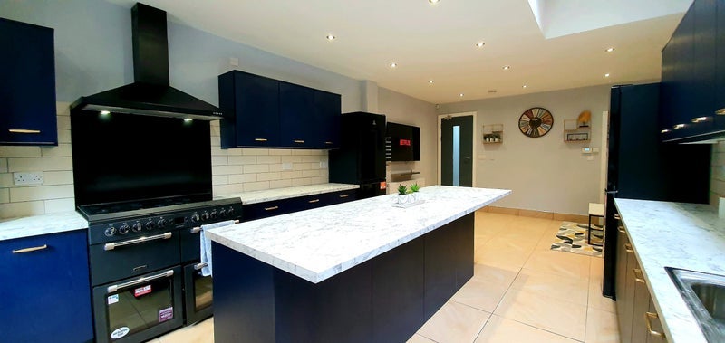 Room Pershore Road in Birmingham