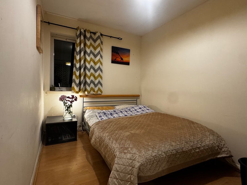 Flat Rodney Place in City of Edinburgh
