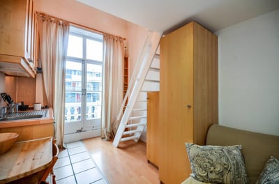 Room Claverton Street in City of Westminster