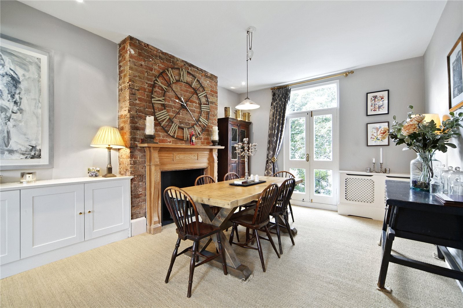 Flat Englefield Road in Greater London