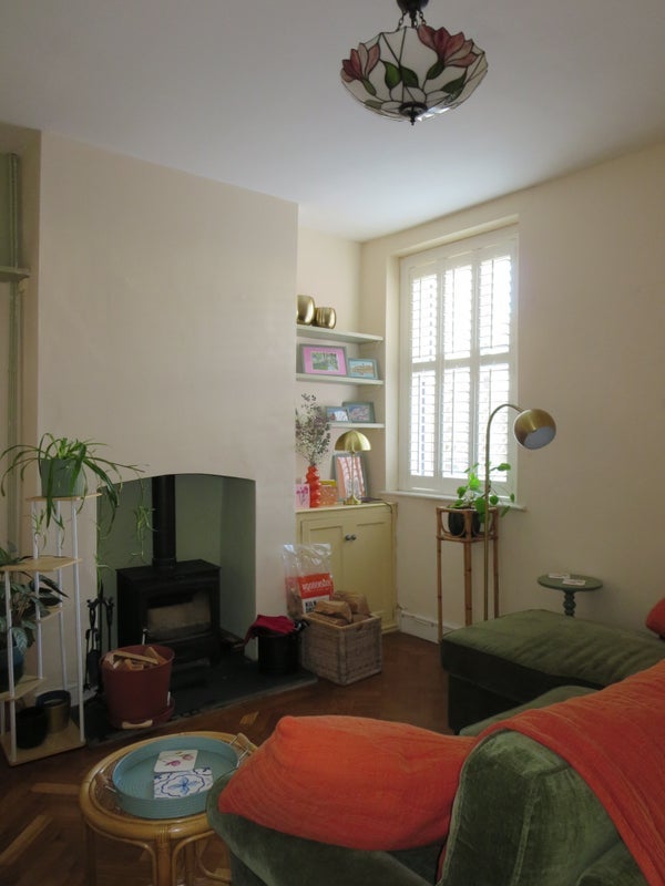 Room Cyfarthfa Street in Cardiff