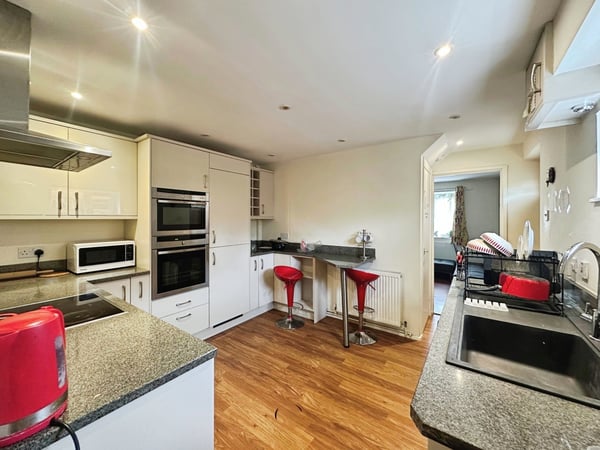 Flat Caravere Close in Cambridge
