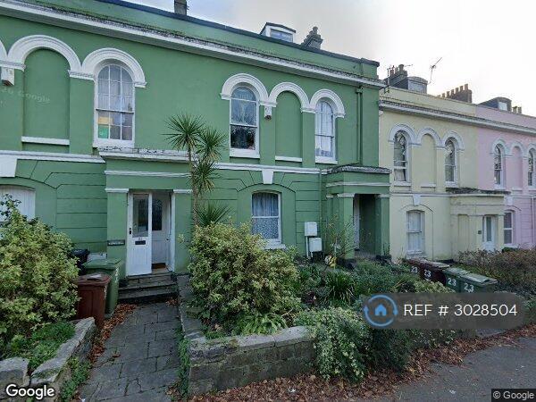 Room North Road East in Plymouth