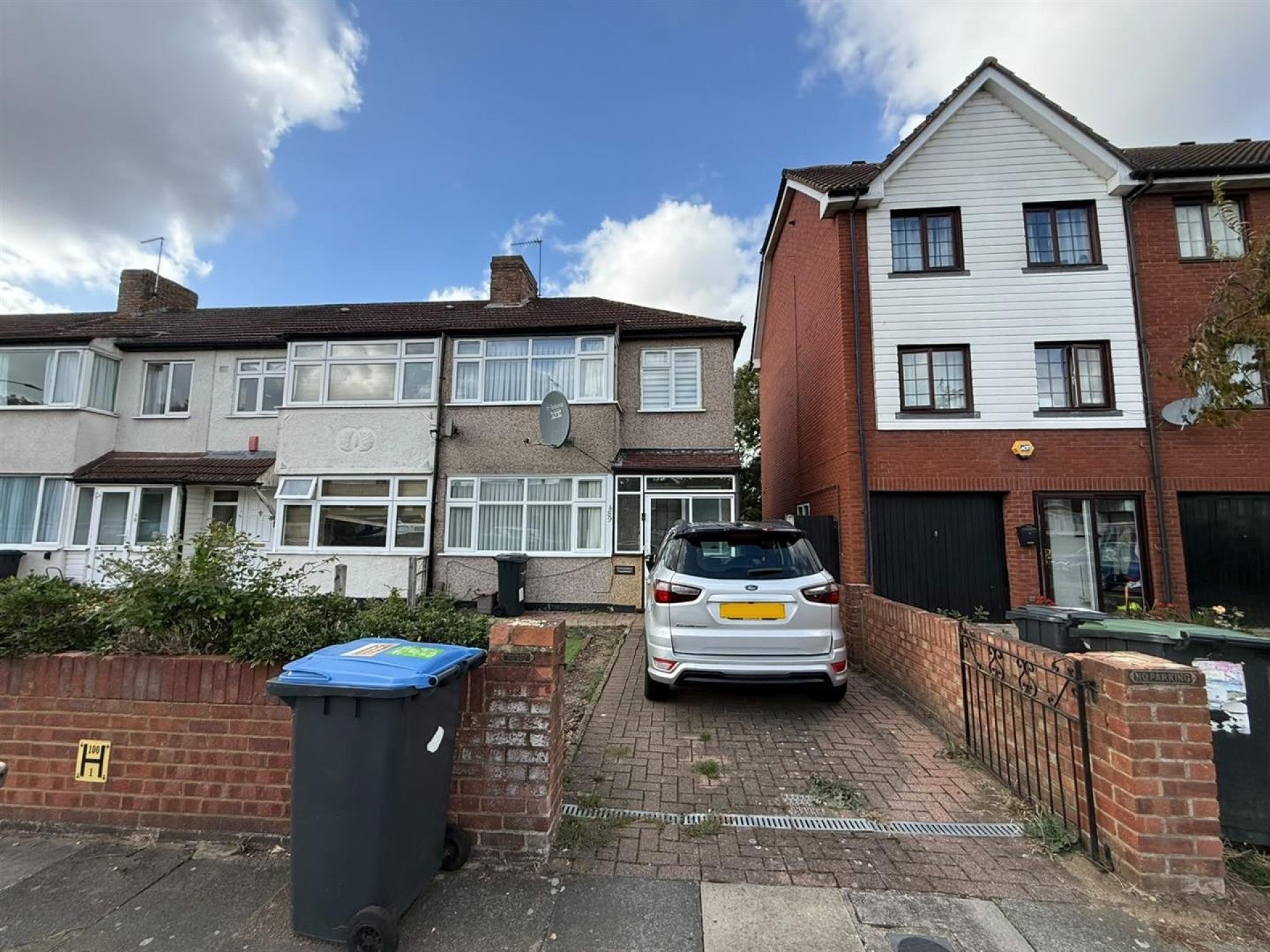 House South Ordnance Road in Greater London