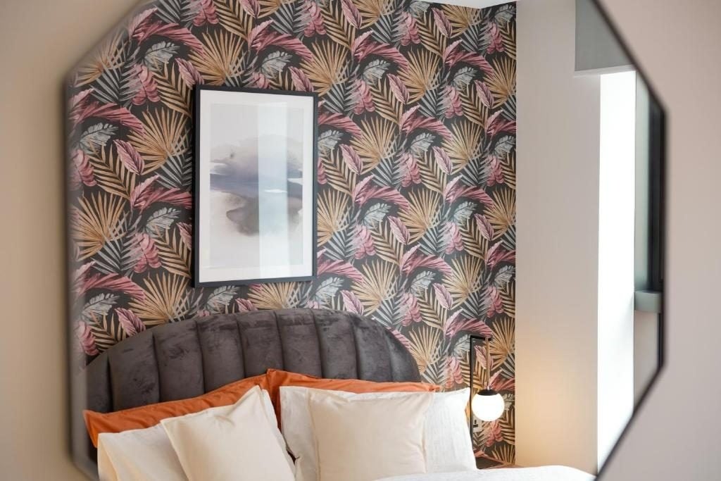 Flat Newcastle Place in City of Westminster