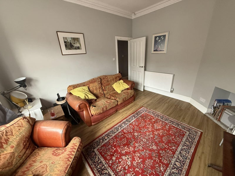 Room Kensington Road in Manchester