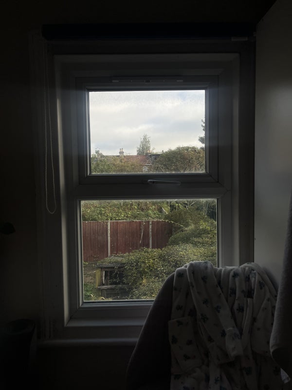 Room Longley Road in Greater London