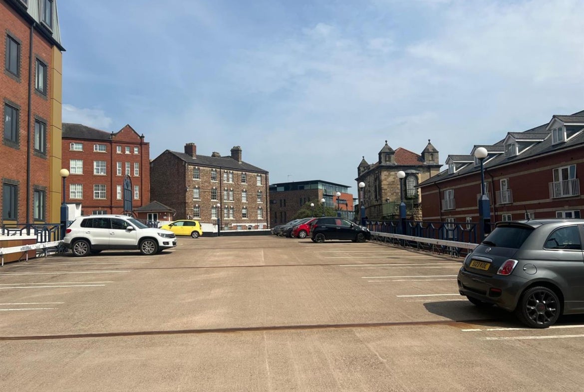 Flat Pandon Bank in Newcastle upon Tyne