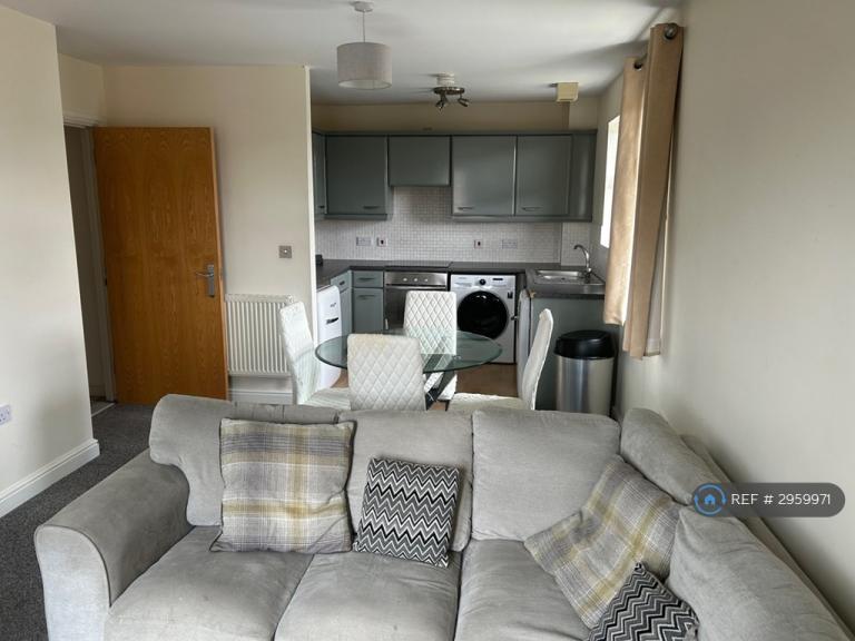 Flat Welland Road in Derby
