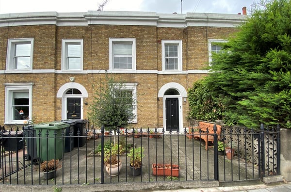 Flat Claylands Road in Greater London