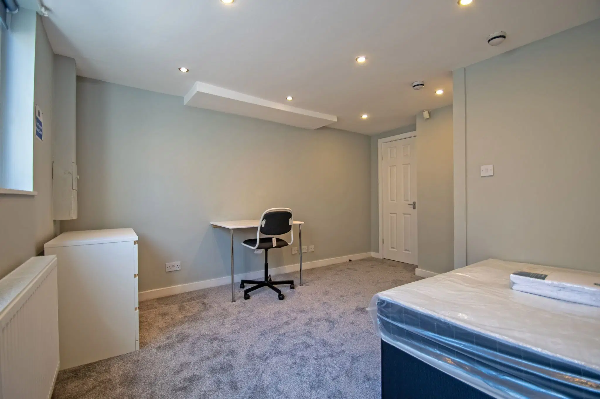 Room Back Langdale Terrace in Leeds