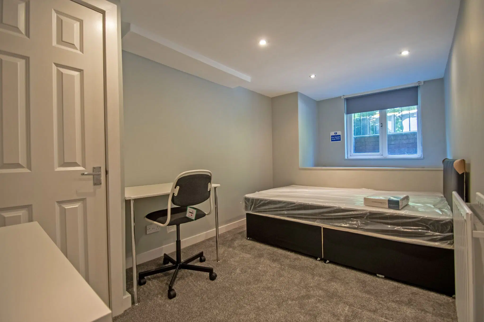 Room Back Langdale Terrace in Leeds