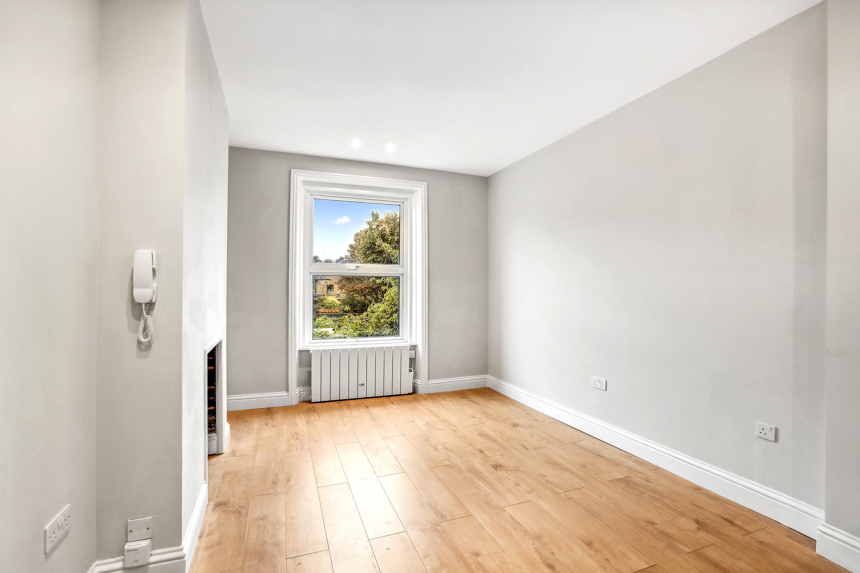 Flat St Margarets Road in London