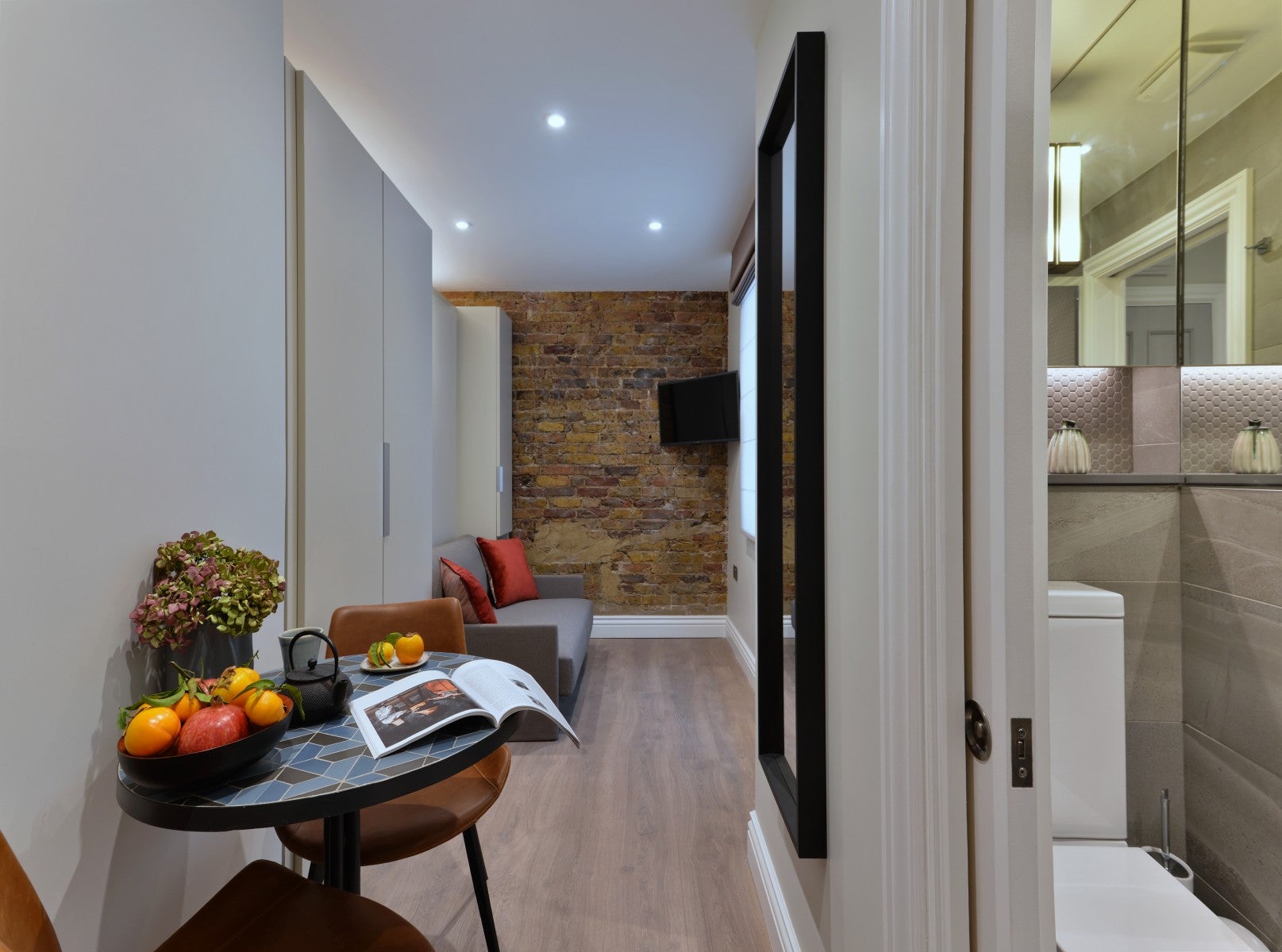 Flat Nottingham Place in London
