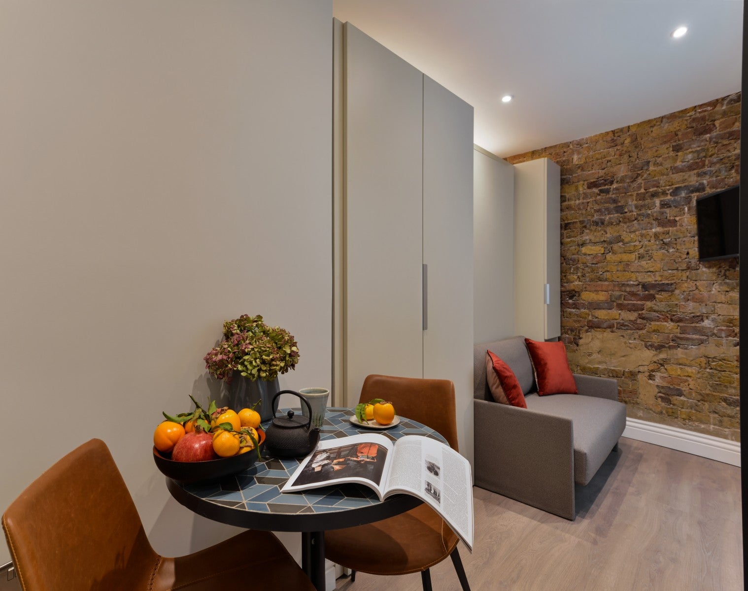 Flat Nottingham Place in London