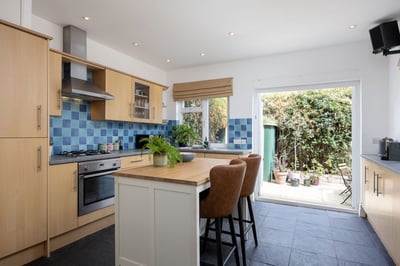House Davis Road in Greater London