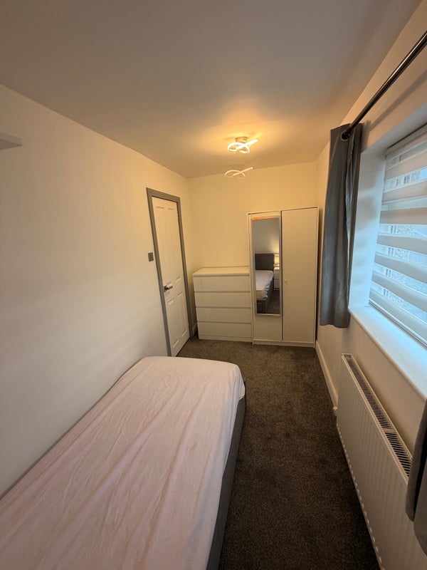 Room Downland Way in St Helens