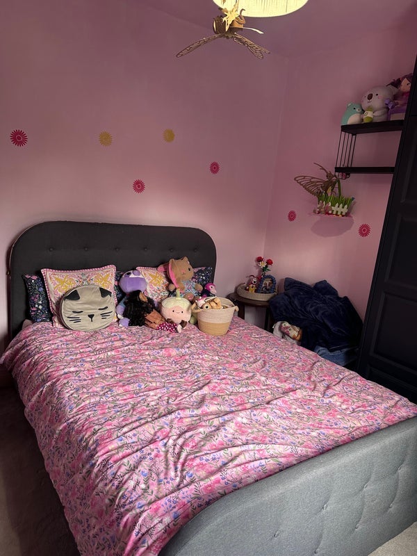 Room Glenthorn Grove in Trafford
