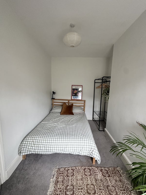 Flat Thanet Road in Bristol