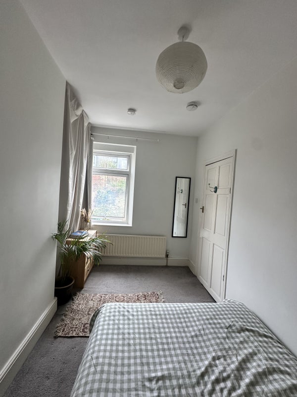 Flat Thanet Road in Bristol