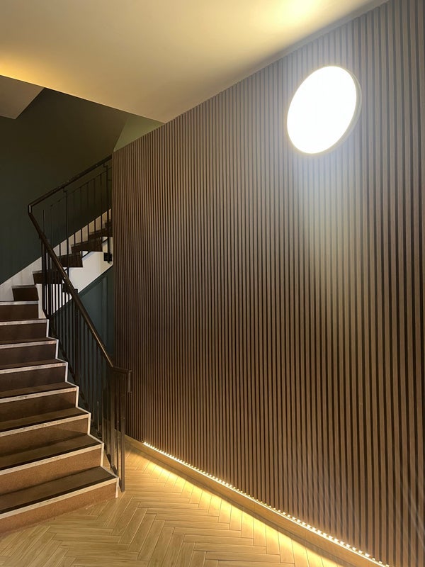 Flat Balham High Road in Greater London