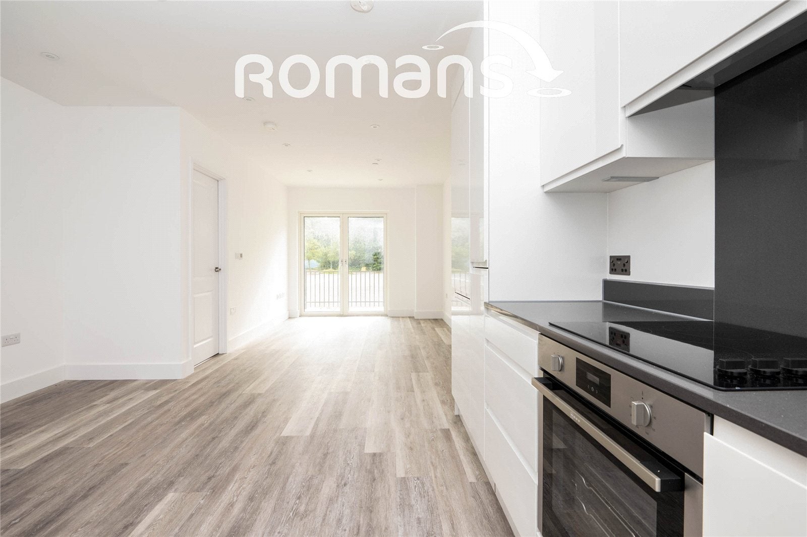 Flat Lyon Way in Camberley