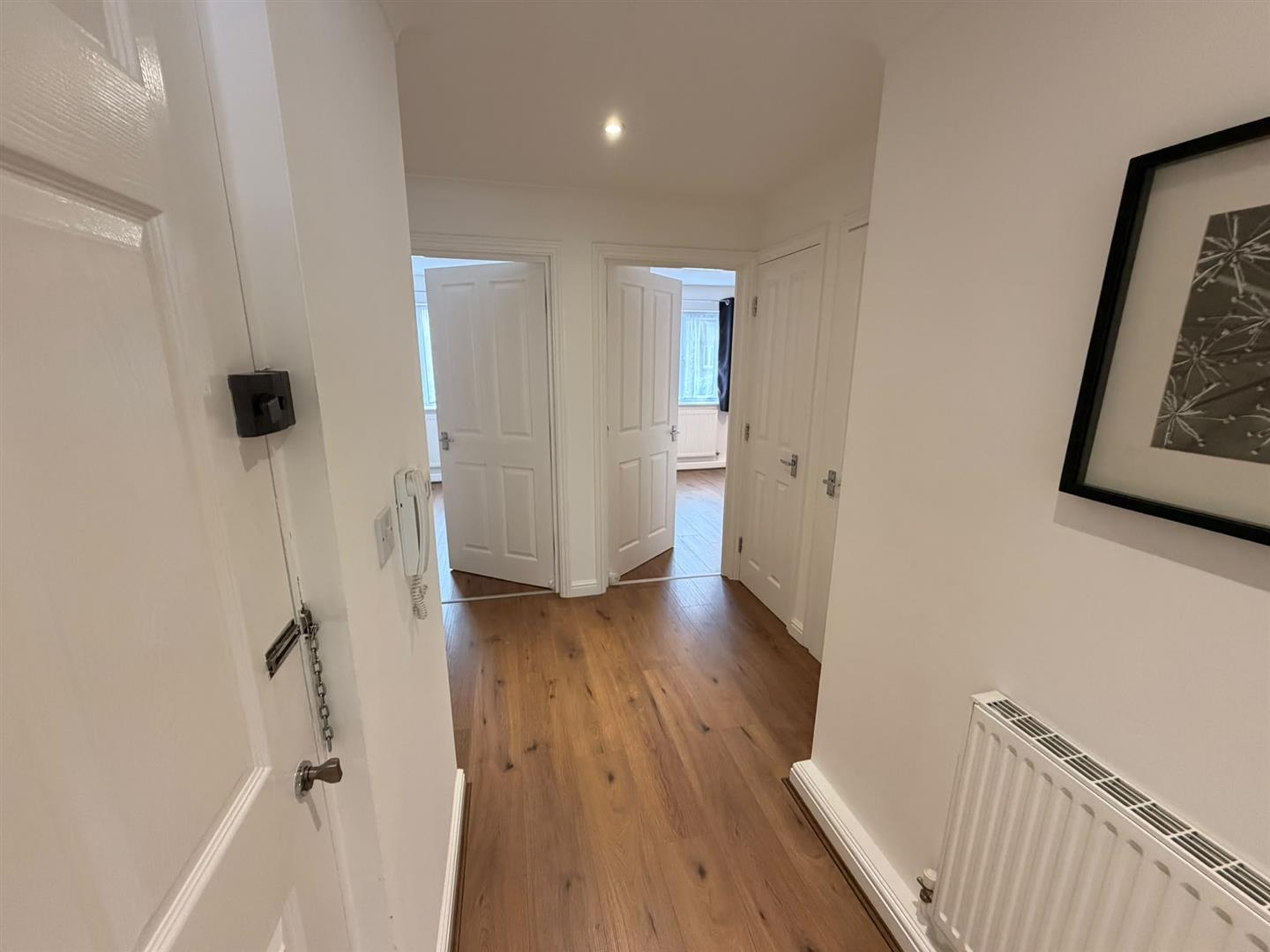 Flat Poulter Close in Bedford