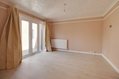 House Byng Close in Huntingdonshire