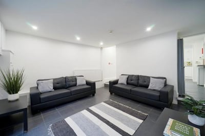 House Burchett Place in Leeds