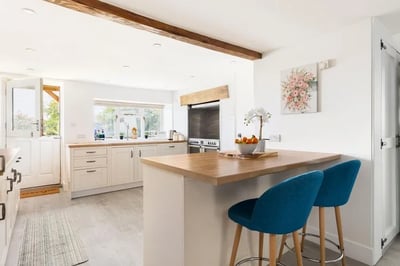 House Rhymes Lane in Cotswold District