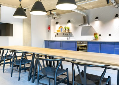 Flat Harriott Close in Greater London