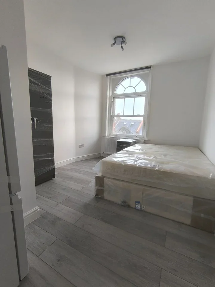 Room Upper Tooting Road in Greater London