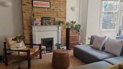 Room Wayland Avenue in Greater London