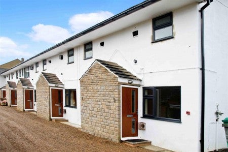 Flat B6165 in Burnt Yates