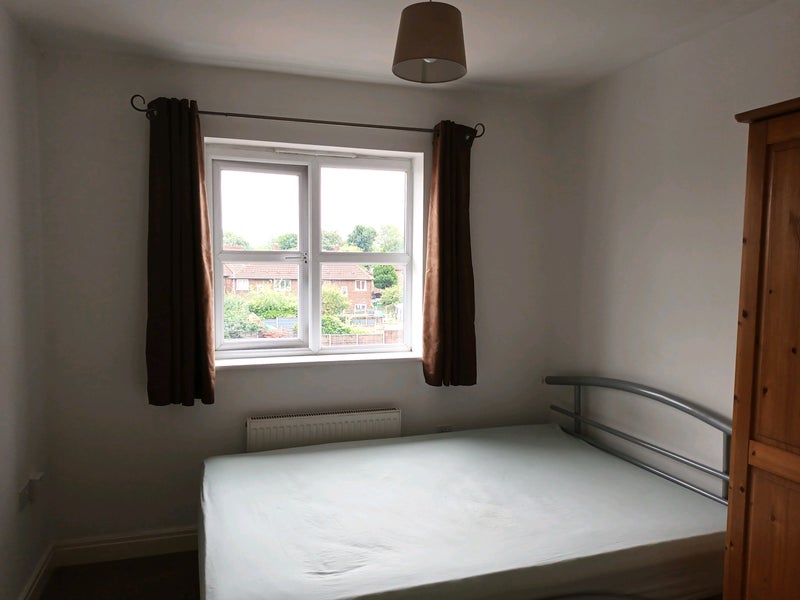 Flat Greenwood Road in Manchester