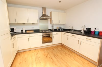 Flat The Wharf in Linslade