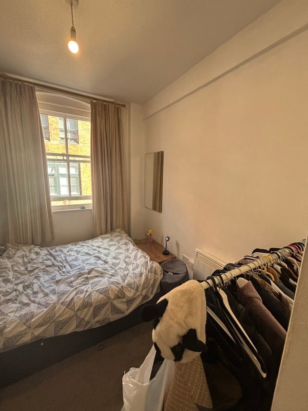 Room Peel Lane in Newcastle upon Tyne