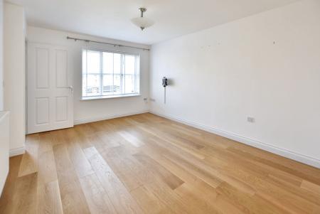 House Banks Crescent in South Kesteven